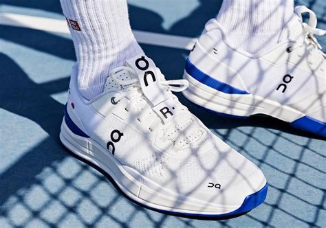 sneaker news federer.